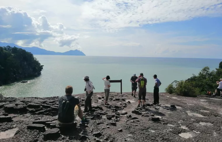 9-Day Ultimate Borneo Wildlife Bike Safari